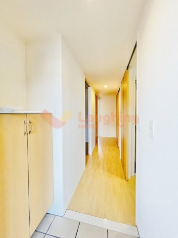 ユニヴァリィルミナスの玄関|落ち着いた玄関です