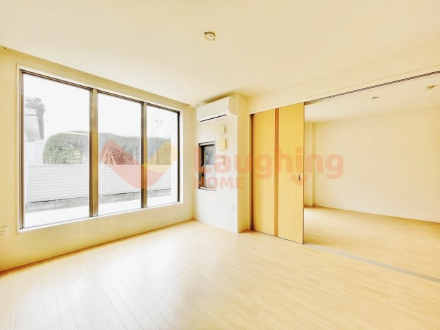 ユニヴァリィルミナスの居間・リビング|リビングです