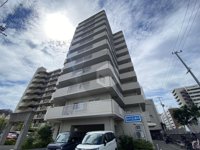 パラツィーナ小阪の外観