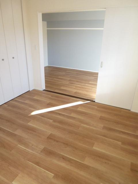 のアパートの寝室|落ち着いて過ごせるお部屋です♪