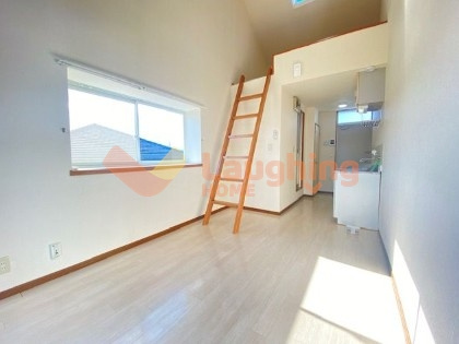 アイルパレスの居間・リビング|ゆったり過ごせる居間です