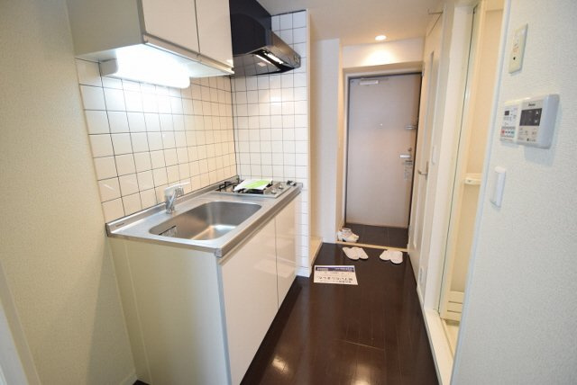 レジディア船橋Ⅳの居間・リビング|キッチン周り