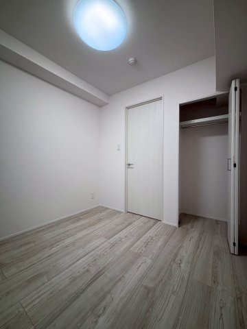 北弐十条マンションC棟の洋室