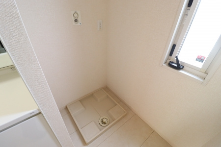 ナーセリーコートBの設備|別部屋の写真です