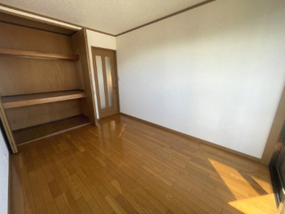 【洋室】 | 笠間市南友部4LDK中古住宅