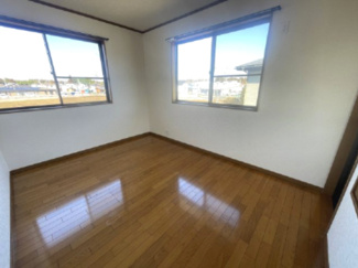 【洋室】 | 笠間市南友部4LDK中古住宅