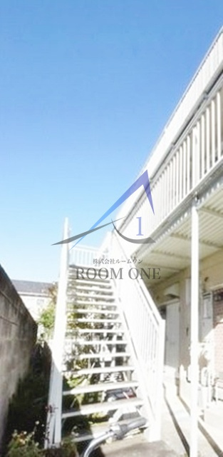 ファミールのその他共用部分|共有階段です。