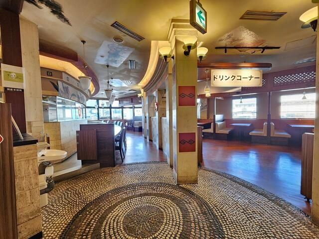 大和桜ヶ丘店舗の内装