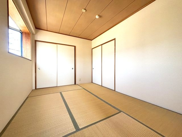 プレミール28の和室