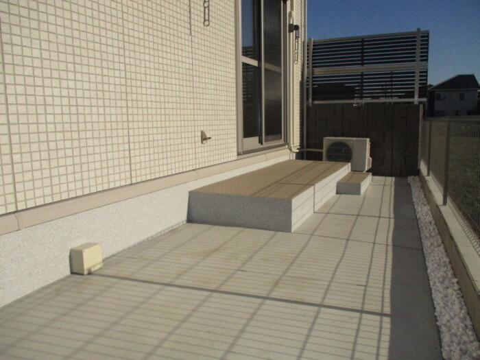 Salle　de sejour【シャルドセジュール】の庭