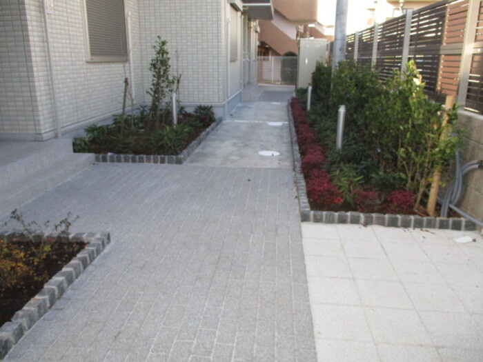 Salle　de sejour【シャルドセジュール】のエントランス