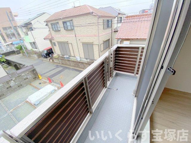 HEBEL Maison 鴻池のバルコニー|広々としたバルコニーです