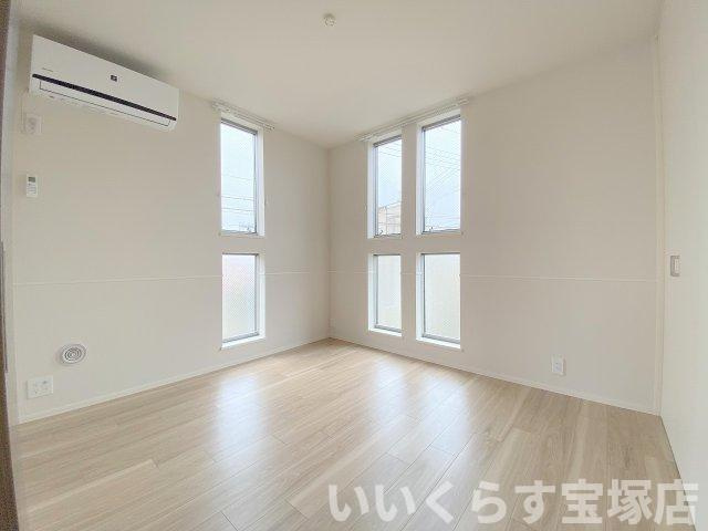 HEBEL Maison 鴻池の居間・リビング|こちらのリビングで趣味の時間をお楽しみください