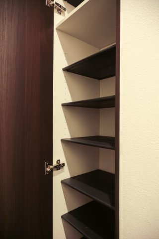 【収納】 | Patina鳥栖 | シューズBOXがあるので散らかりがちな玄関もスッキリ片付きます。