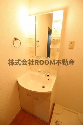 グランクレシェンテの独立洗面台|独立洗面台で身支度をすべて済ませてしまいましょう