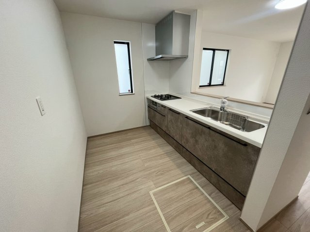 ハートフルタウン与那原町与那原　全4棟のキッチン