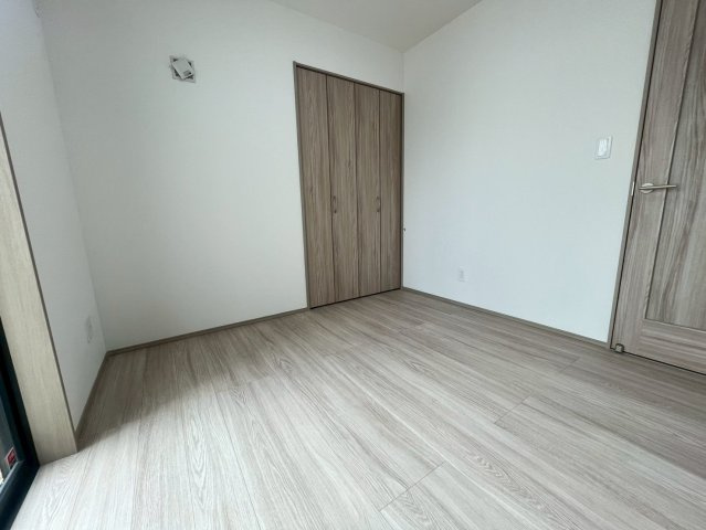 ハートフルタウン与那原町与那原　全4棟の洋室