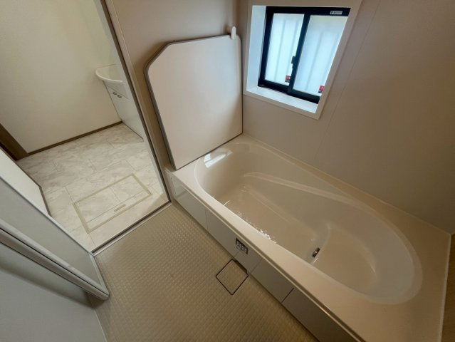 ハートフルタウン与那原町与那原　全4棟の浴室