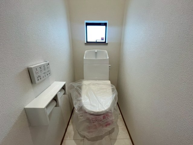 ハートフルタウン与那原町与那原　全4棟のトイレ