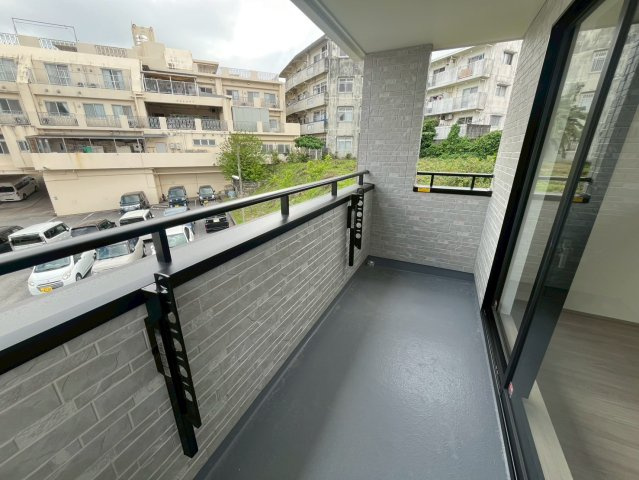 ハートフルタウン与那原町与那原　全4棟のバルコニー