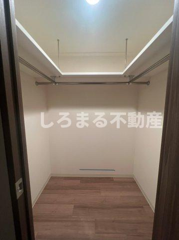 プレサンス江戸堀の収納