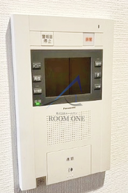 AXAS門前仲町レジデンスのセキュリティ|モニター付きインターホンです。