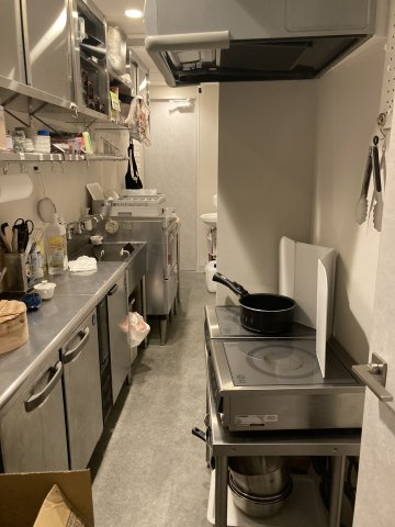 【キッチン】 | 麻布十番駅徒歩3分 2階 25.07坪 カフェ居抜き