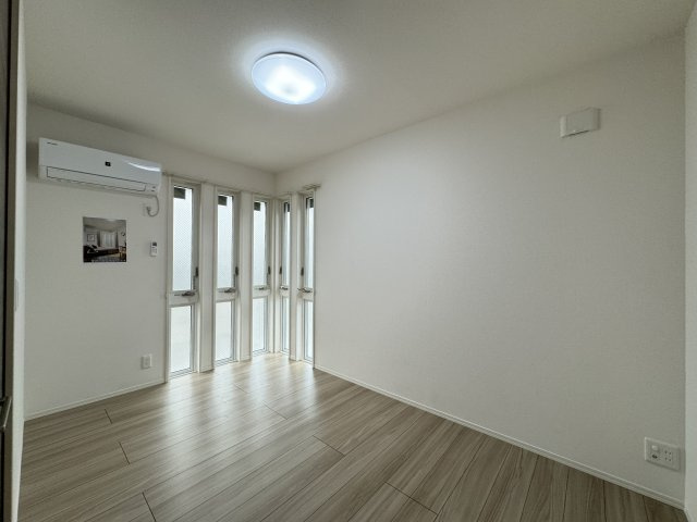 クラシスト万代の寝室