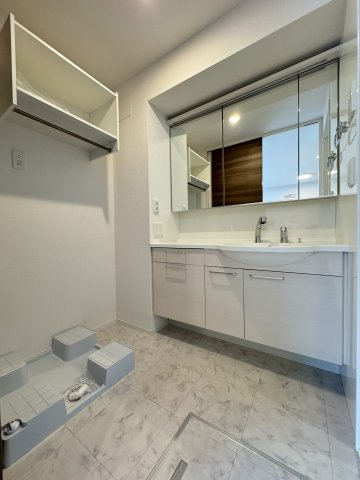 クラシスト万代の洗面所