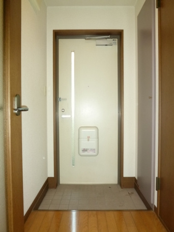 ヴェルデの玄関|明るい玄関です