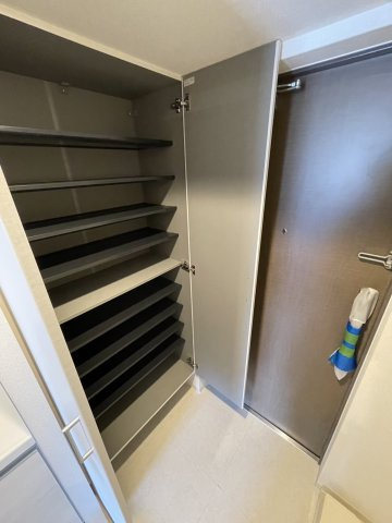 【玄関】 | フォーリアライズ天王寺ヴァロール