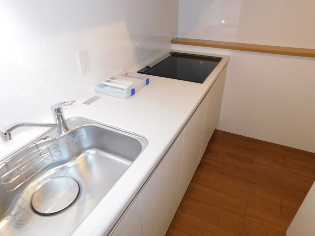 オークラビルのキッチン|別部屋の写真です