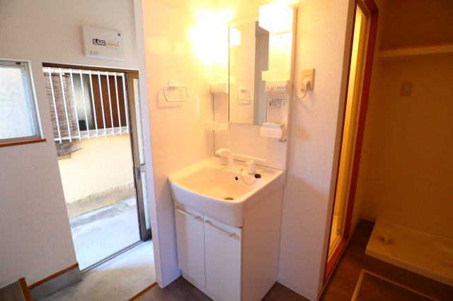 さつき荘の洗面所