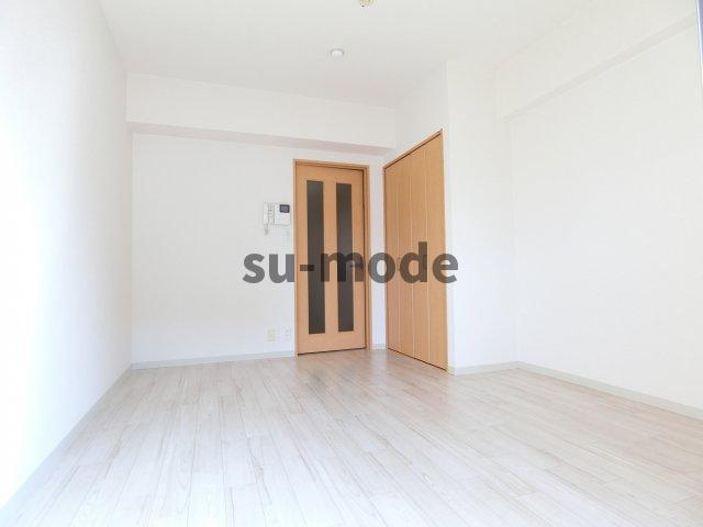 ラフォルテ駅前の居間・リビング