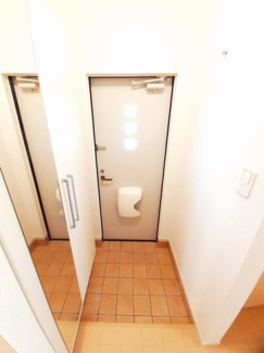 【玄関】 | ラフレシールⅠ