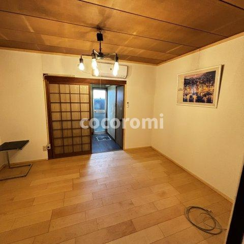 黄金野リノベテラスの洋室