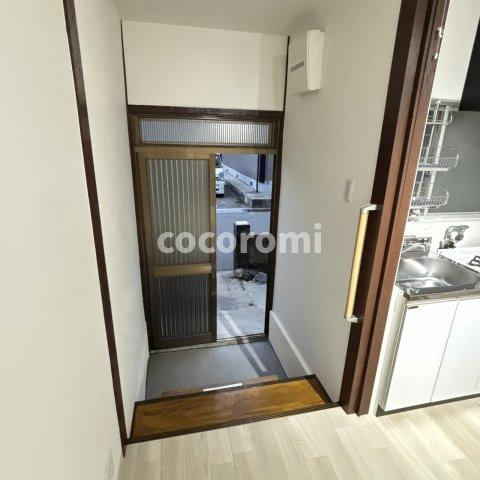 島頭3丁目リノベテラスの玄関