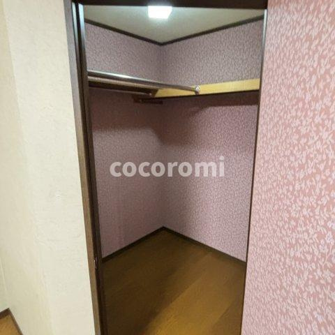 大住谷戸建の収納