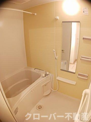 セリナ　Ａの浴室