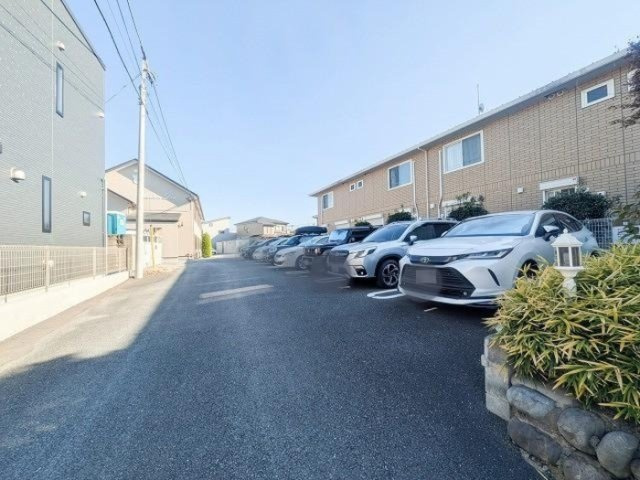 フェリシテ　Ⅱの駐車場