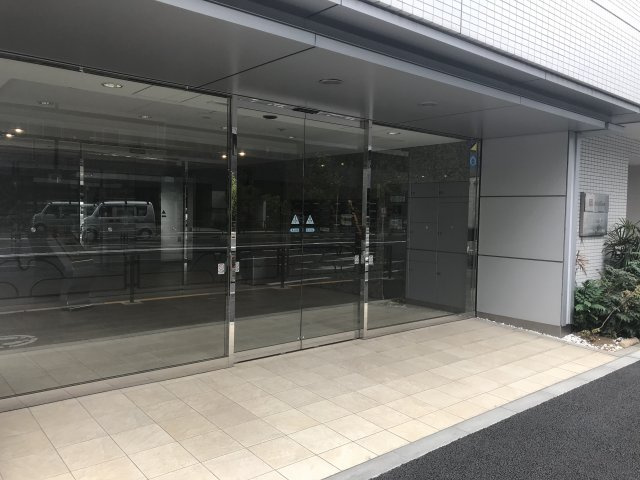 門前仲町レジデンス弐番館のエントランス