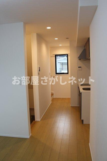 ソルナクレイシア大森Ⅱ【おとり物件なし】#学生・社会人にオススメ！初期費用分割払いOK！の居間・リビング