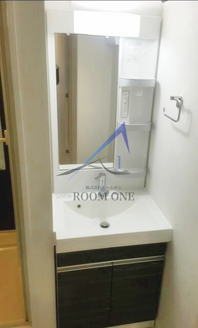 エストゥルース入谷の洗面所|洗面台です。