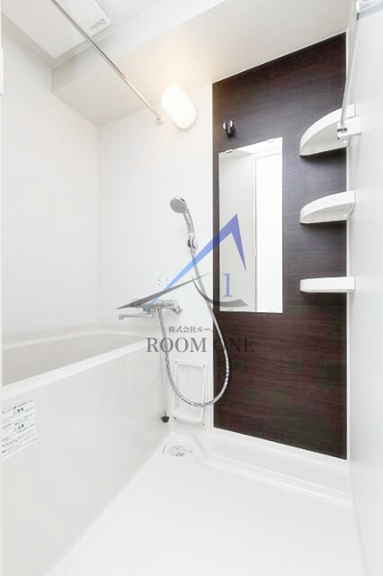 エストゥルース入谷の浴室|お風呂です。