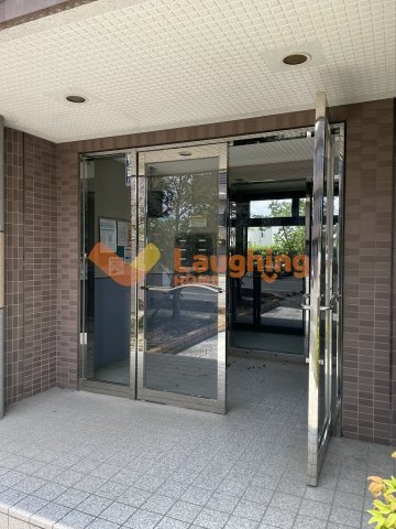 グリーン花水木のエントランス