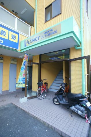 PLEAST御井駅前【10,000円キャッシュバック対象物件】のエントランス|エントランスです