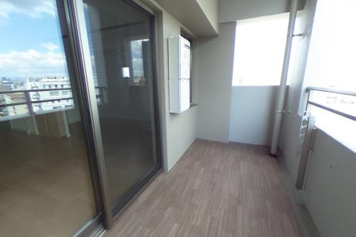 熊本市中央区本山３丁目の賃貸マンションのバルコニー