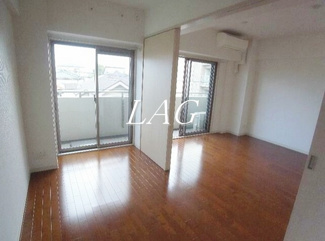 【居間・リビング】 | プレアデス津田沼 | 洋室のお部屋です。