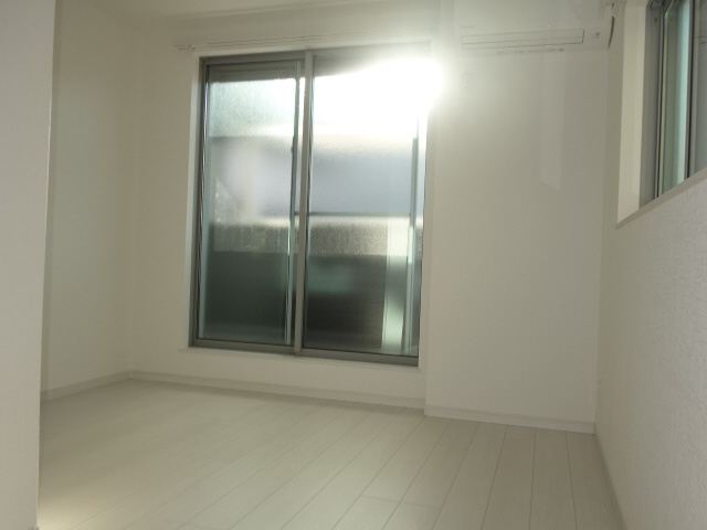 KARIN明石南の子供部屋