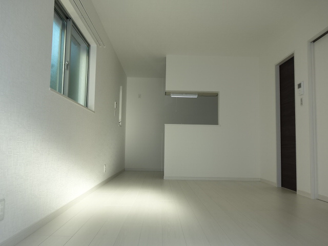 KARIN明石南の居間・リビング